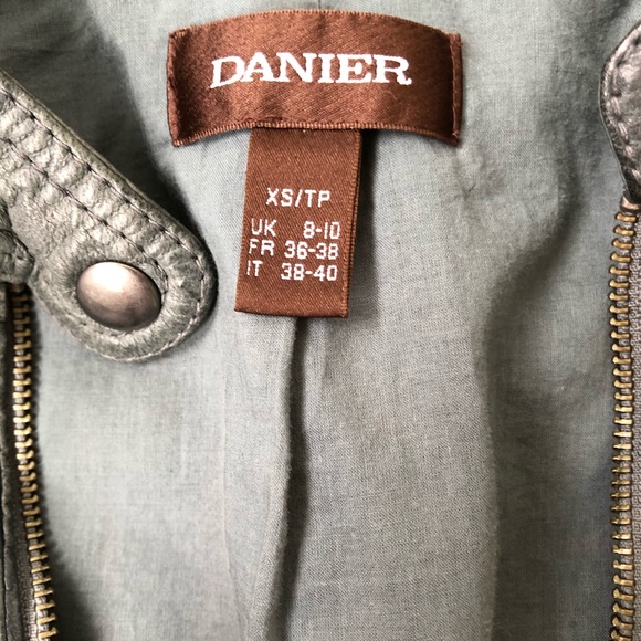 Danier Leather jacket - Picture 1 of 2